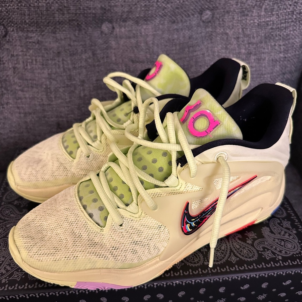 KD15 lemon twist